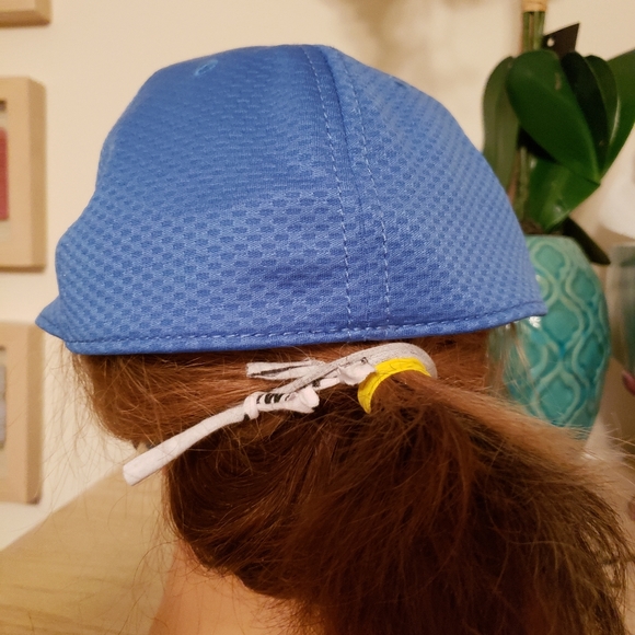 IZOD Men's hat - Picture 3 of 8